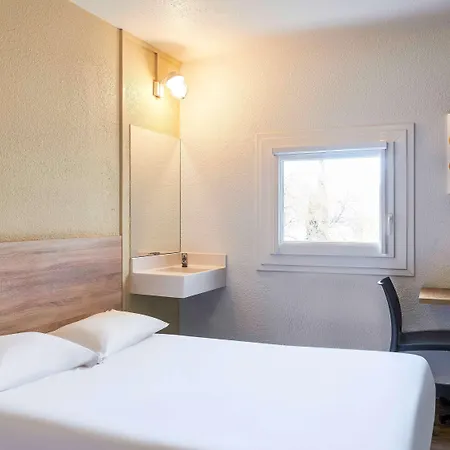Hotel Hotelf1 Toulouse