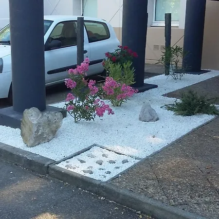 Hotelf1 Toulouse LʼUnion